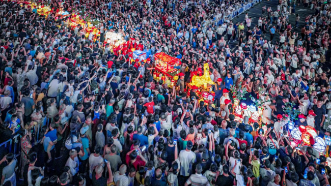 福建连城：文旅会通绘就“冠豸山水·无价之宝”新画卷