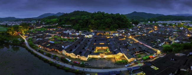 福建连城：文旅会通绘就“冠豸山水·无价之宝”新画卷